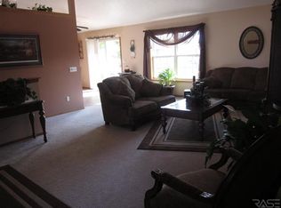 321 W Hackberry St, Brandon, SD 57005