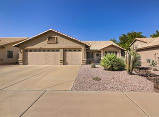 11042 W Sierra Pinta Dr, Sun City, AZ 85373