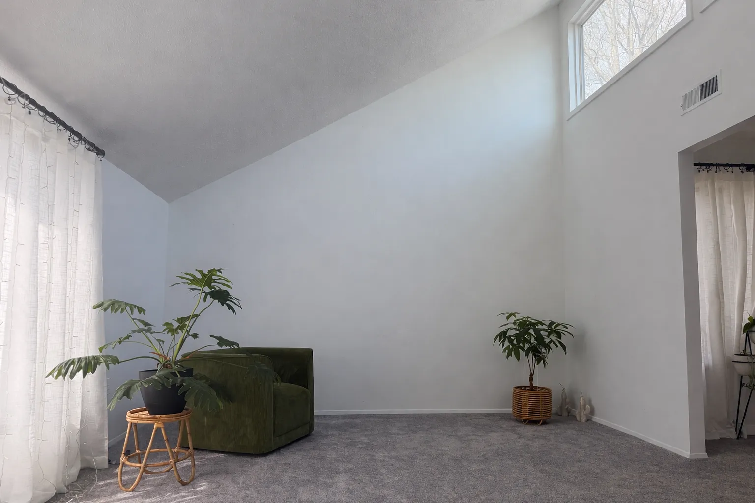 1 bed, 943 sqft, $3,000 — Photo 2