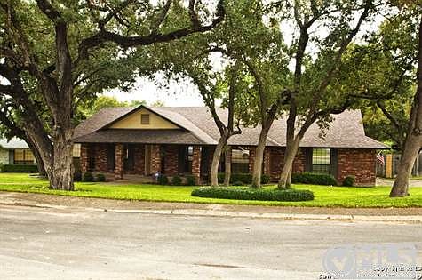 1st image of 13710 Yellow Oak Cir