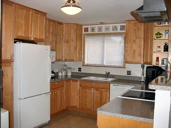 5th image of 24371 W Mary Dale Ave