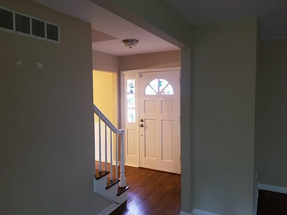 2nd image of 8798 Empire Ct