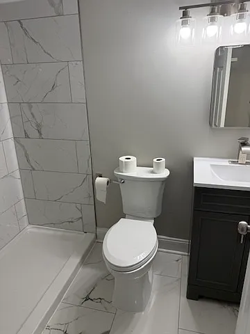 798 N Grantley St — Photo 15