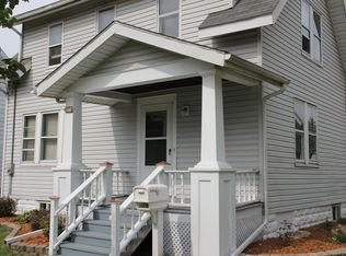 3174 Rockingham Rd, Davenport, IA 52802