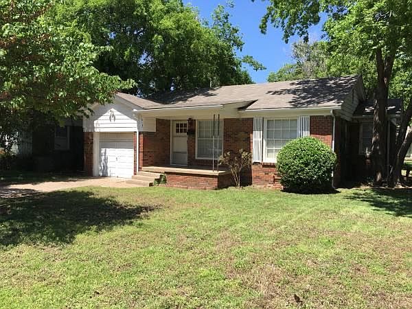 1st image of 1613 Oxford Way