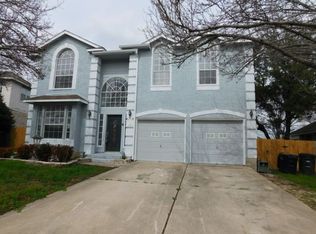 703 Thrush Dr, Leander, TX 78641