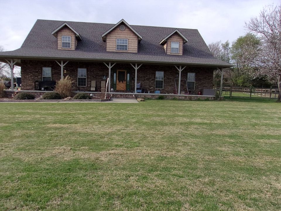 1st image of 2887 Habberton Rd