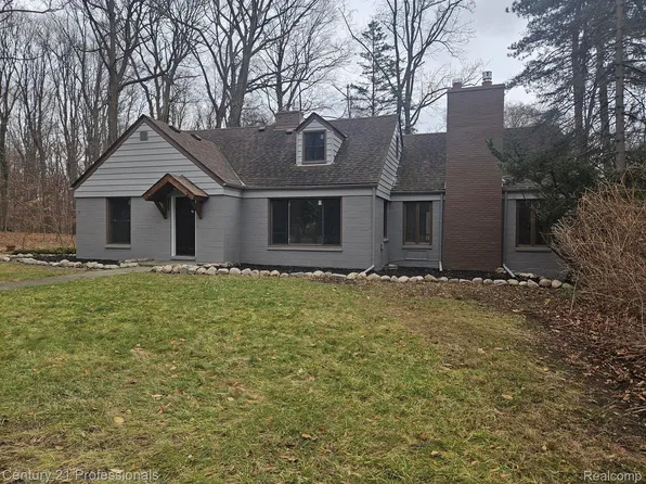 30443 Rockshire Ave, Farmington Hills, MI 48334