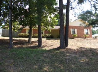 117 Deer Run Rd, Hattiesburg, MS 39402