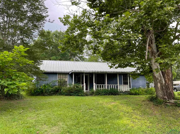300 S Cypress St, Ore City, TX 75683