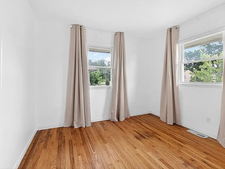 2255 Fenton St — Photo 20
