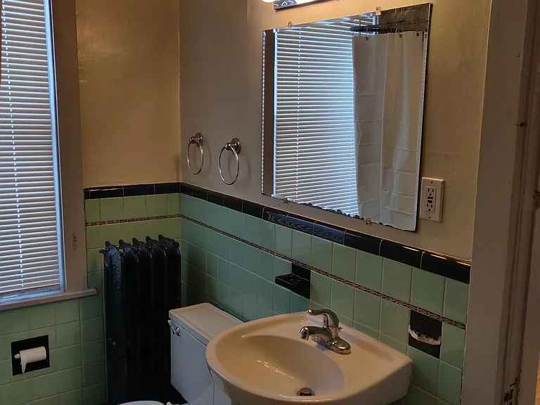 406 8th Ave SE #406 — Photo 12