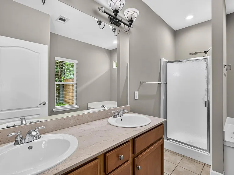 5317 Cottage Cir — Photo 19