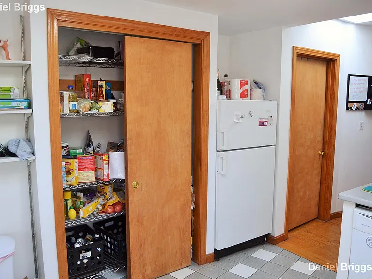 66 Brooks St #3 — Photo 8