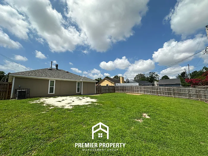 6600 Elkgate Dr — Photo 18