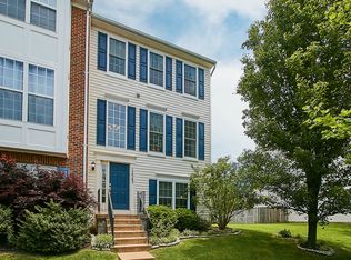 12043 Elliots Oak Pl, Bristow, VA 20136