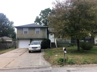 308 14th Ave N, Greenwood, MO 64034