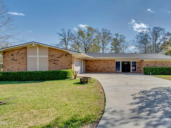 306 Hancock St, Taylorsville, MS 39168