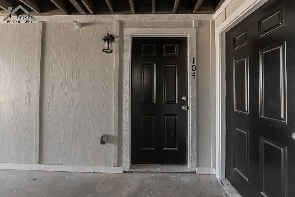 Building Photo - 1509 Trigg Ln