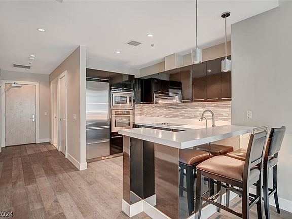 2nd image of 2700 Las Vegas Blvd S Unit 402