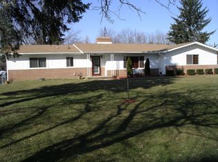 1483 N Dye Rd, Flint, MI 48532