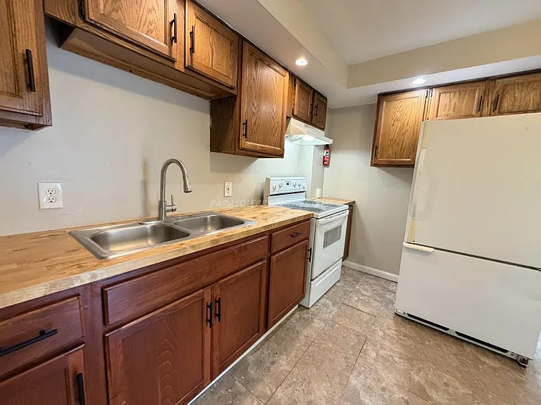 116 Morris Ave #2 — Photo 16