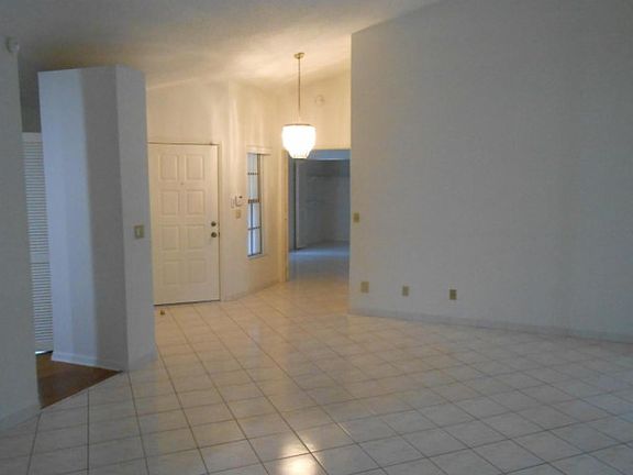 5th image of 8068 Cassia Dr