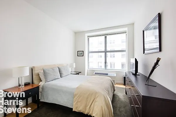 Rented by Brown Harris Stevens | media 4