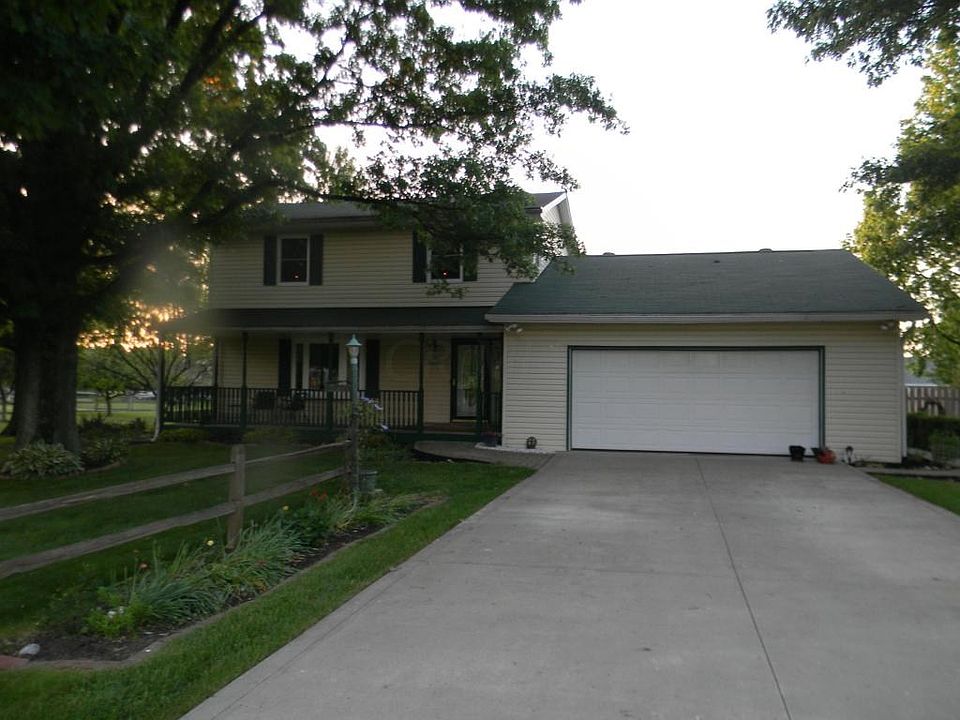 1st image of 7644 Otterbein Trl NW