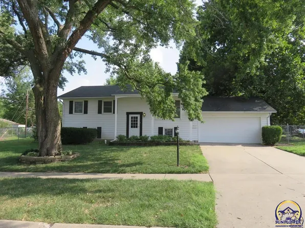4217 SW 33rd Ter, Topeka, KS 66614