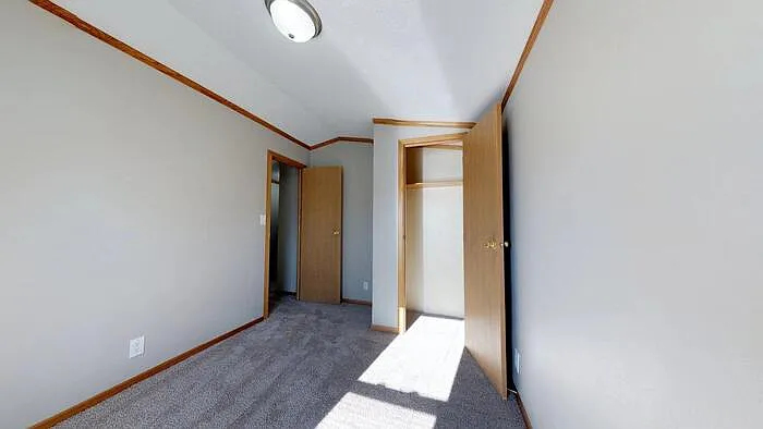 139 American Ave — Photo 5
