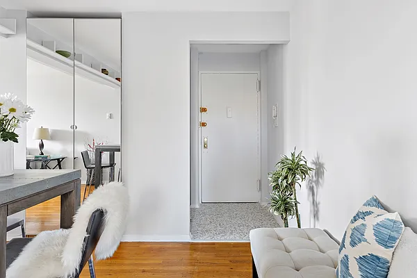 Sold by Douglas Elliman | media 8
