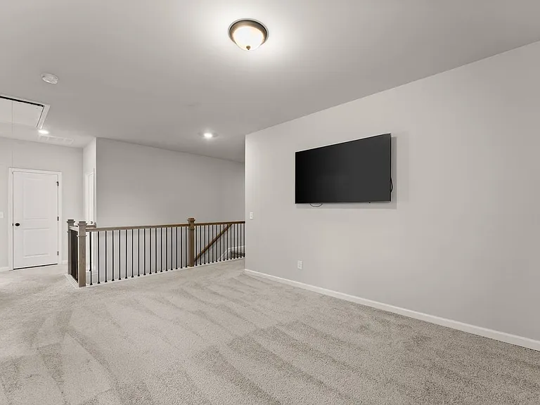 4656 Silver Oak Dr — Photo 37