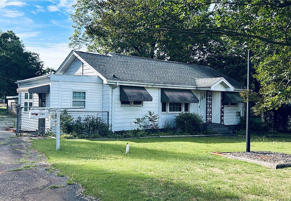 1st image of 608-29 North St