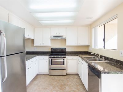 625 S Fig St APT 5, Escondido, CA, 92025