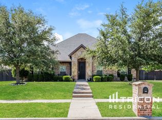 529 Savannah Dr, Ovilla, TX 75154
