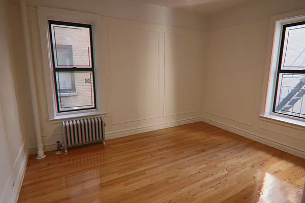 Rented by PMG Real Estate  | media 20