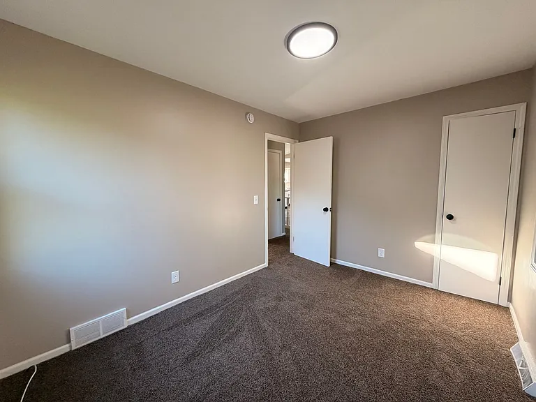 6672 Pleasantview St NE — Photo 11
