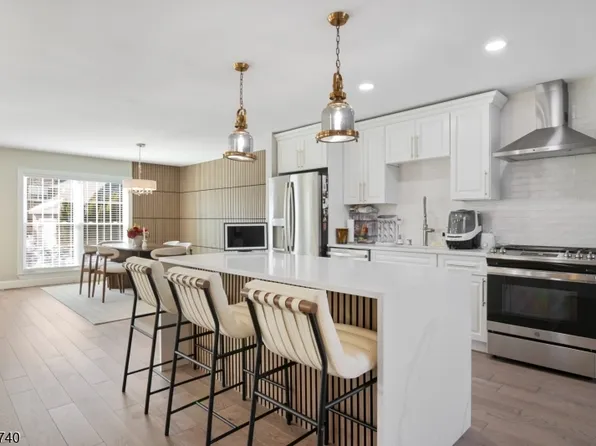 279 De Rose Ct, West Orange Twp., NJ 07052