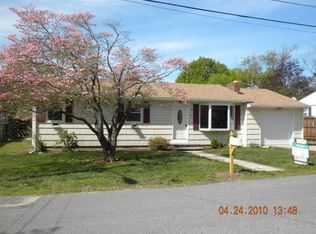 112 Bayview Ave, North Kingstown, RI 02852