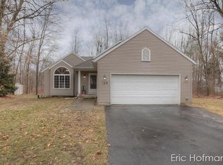169 Timmer Dr NE, Sparta, MI 49345
