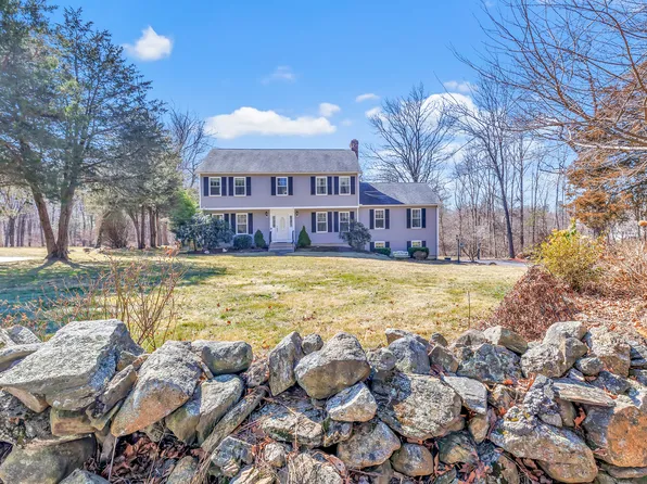 62 Birdseye Road, Shelton, CT 06484