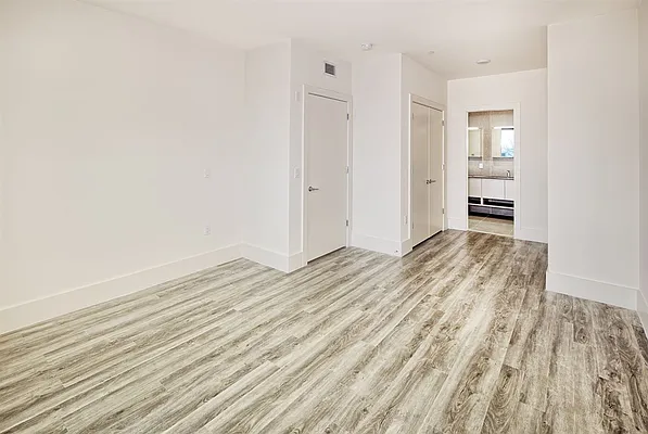 Rented by Coldwell Banker Residential Brokerage | media 3