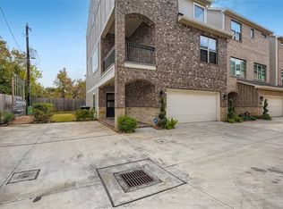 1220 Murrayhill Dr, Houston, TX 77043