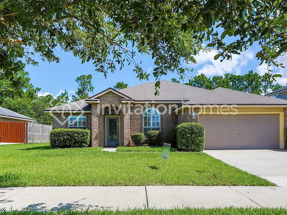 1st image of 2513 Royal Pointe Dr