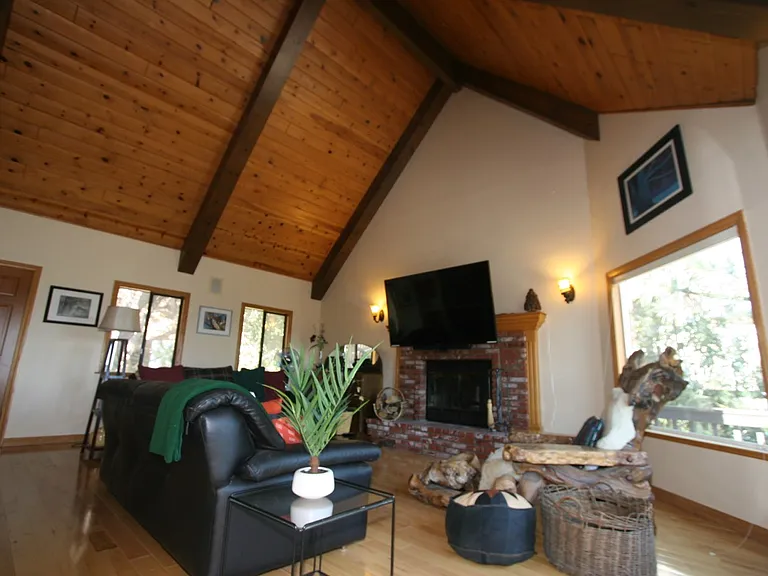 1273 Yosemite Dr — Photo 25
