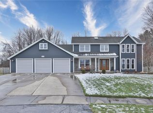 55 Geiger Cir, Rochester, NY 14612