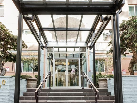 5th image of 1400 Hubbell Pl APT 1311