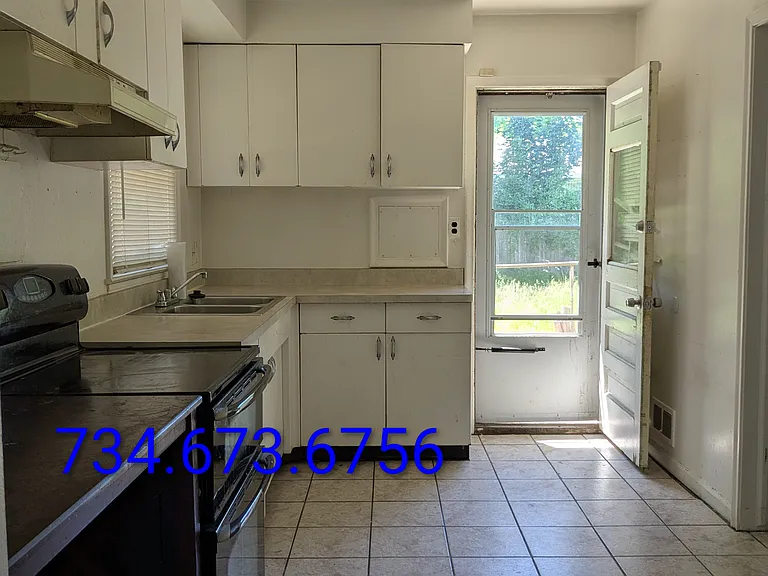 2914 Shawnee Ave — Photo 3