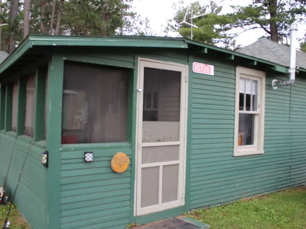 10726 Lacanne Trl, Tomahawk, WI 54487
